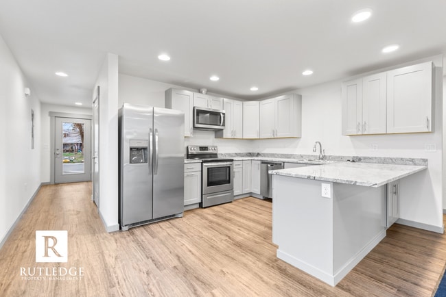 Photo - 3/2.5 Bedroom Townhome