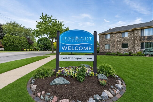 Stone Point Welcome Monument