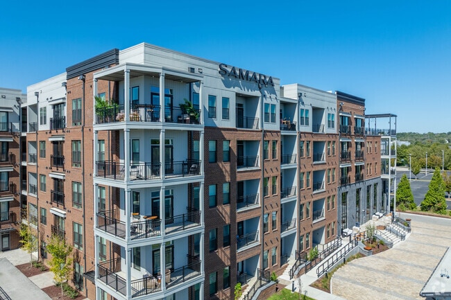 Building Photo - Samara