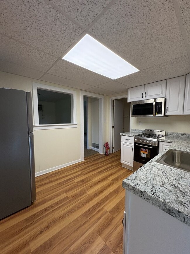 Photo - Updated 1-Bedroom Apartment – Move-In Ready!