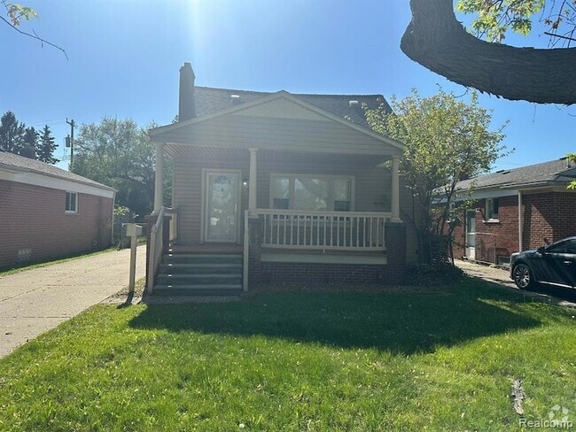 Building Photo - 5697 Mayburn St Rental