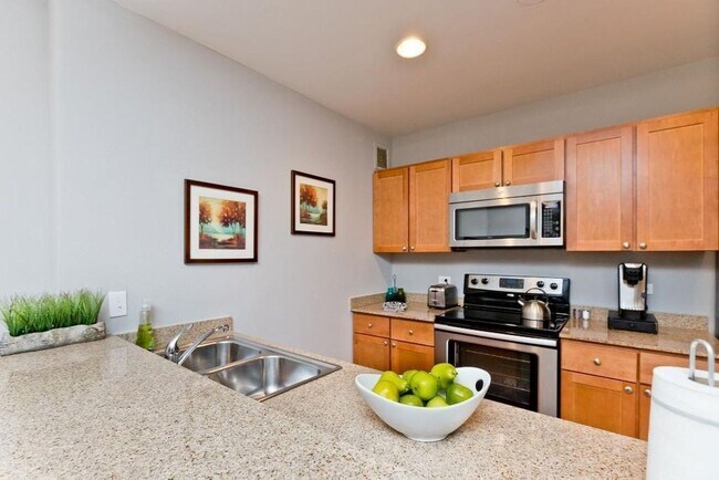 Photo - 4607 N Sheridan Rd Unit 512