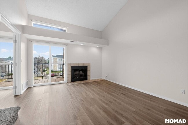 Photo - 2575 S Syracuse Way