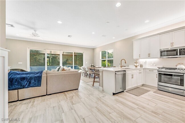 Photo - 11453 Jacaranda Dr