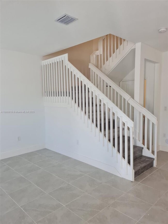 Photo - 18320 SW 148th Rd