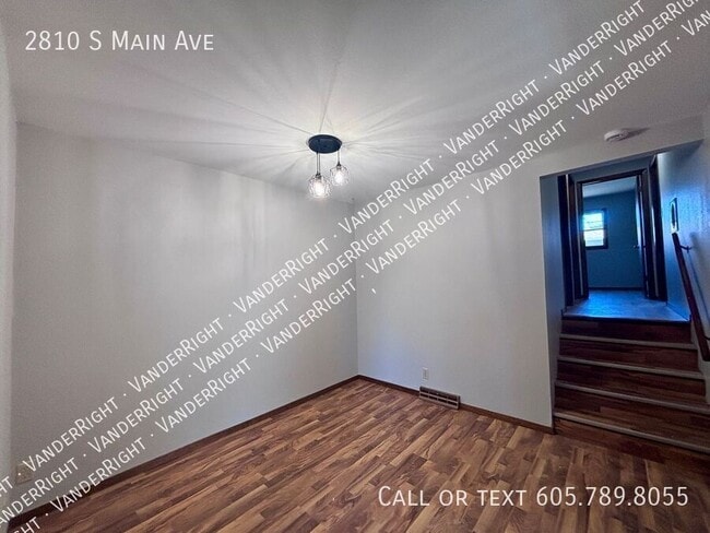 Photo - 2810 S Main Ave