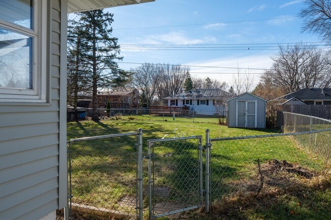 Photo - 2014 23rd St NW