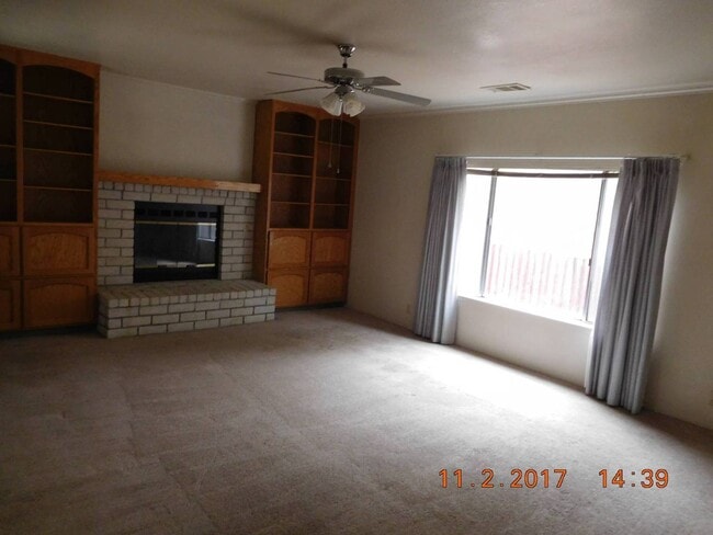 Photo - Charming 3 Bedroom 2 Bathroom - Pets allowed for $50 per month per pet