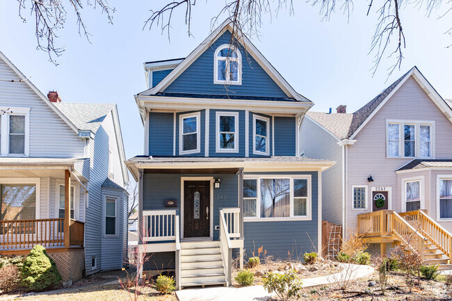 Building Photo - 2243 N Monticello Ave Rental