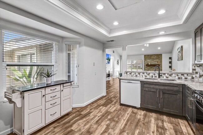 5 Fernbank Unit 57