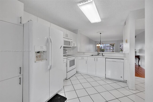 Photo - 7711 Trent Dr Unit 106