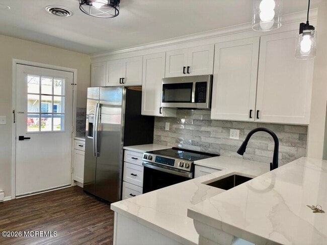 Photo - 43C Edinburgh Ln