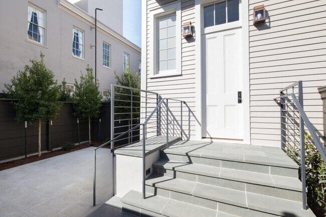 Townhomes at Saint Anna