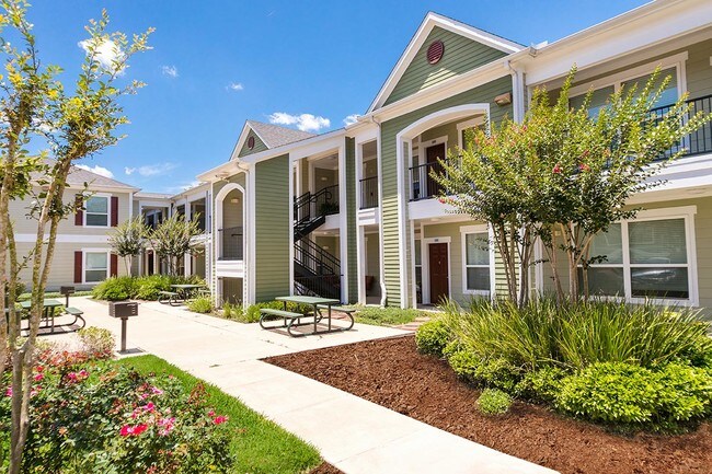 Amelia Apartments - Amelia Apartments