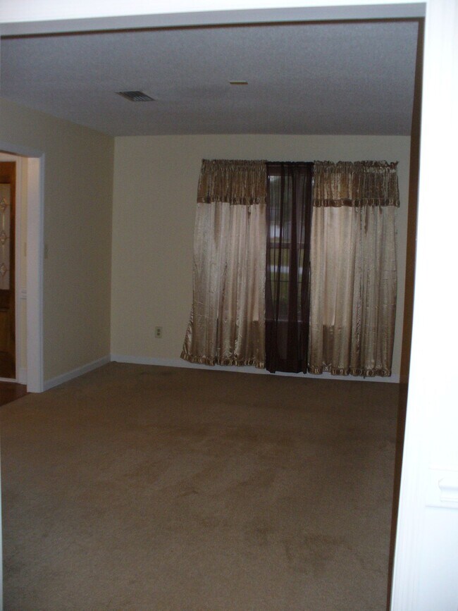 Photo - 1013 Pleasant Valley Dr