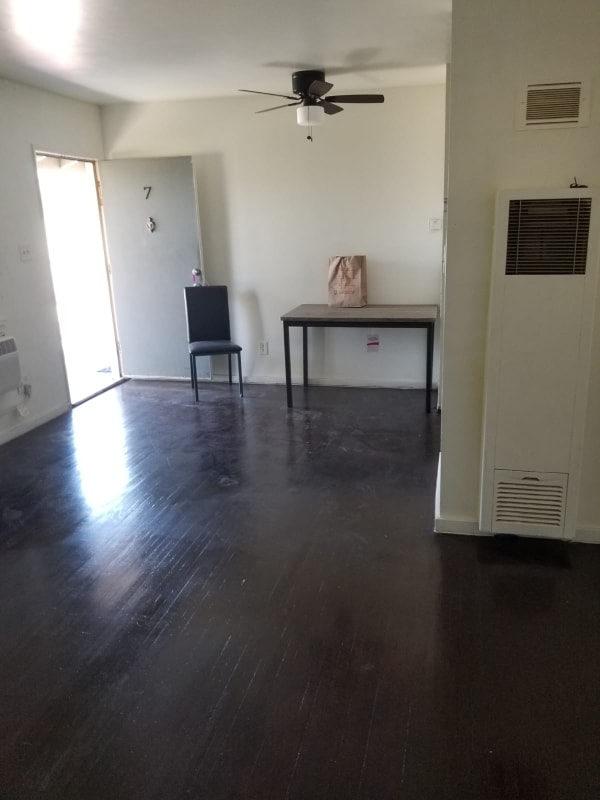 Photo - 14811 Vanowen St Unit 3