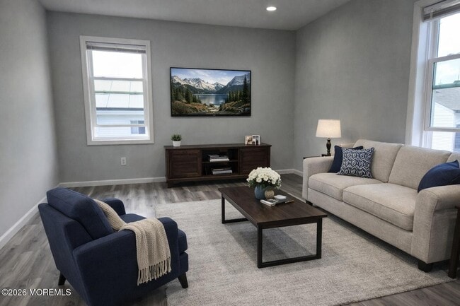 Photo - 399 Monmouth Ave Unit 2