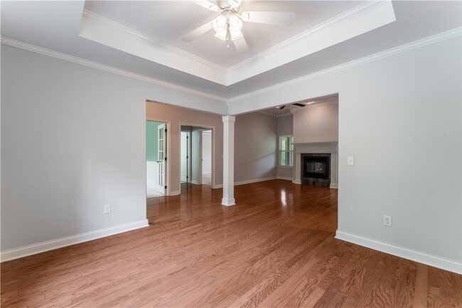 Photo - 32 Latshaw Dr