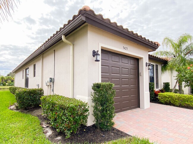 Photo - 5423 Useppa Dr