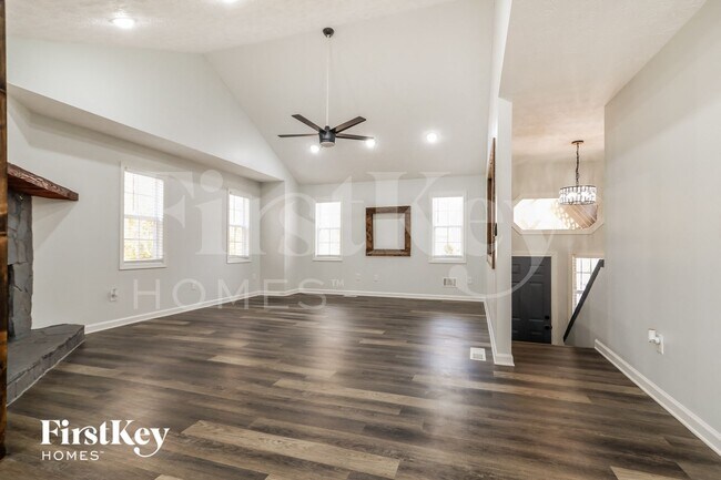 Photo - 4412 Lucy Ln SW