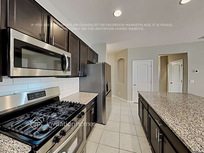 Photo - 43927 Caven Dr