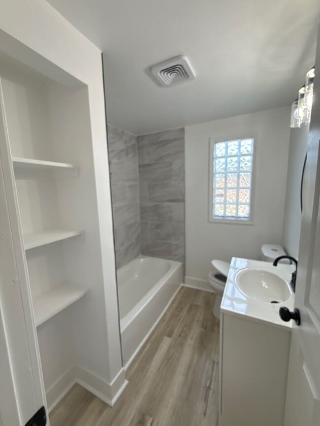 Photo - 7209 Brookcrest Dr Unit 1