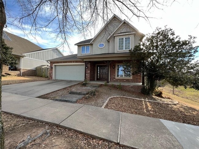 Building Photo - 1004 NE Carnahan Ct