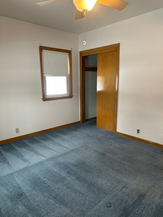 Photo - 1539 Byron Ave