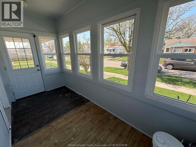 Photo - 1608 George Ave