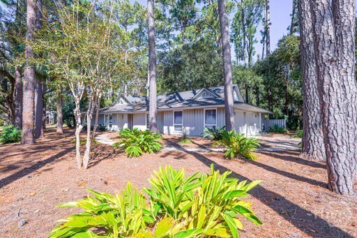 Photo - 20 Wesley Crossing