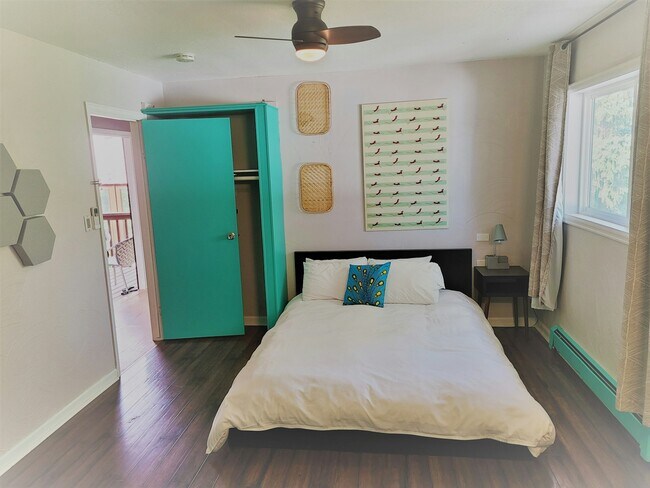 Photo - 706 E Stuart St Unit Turquoise