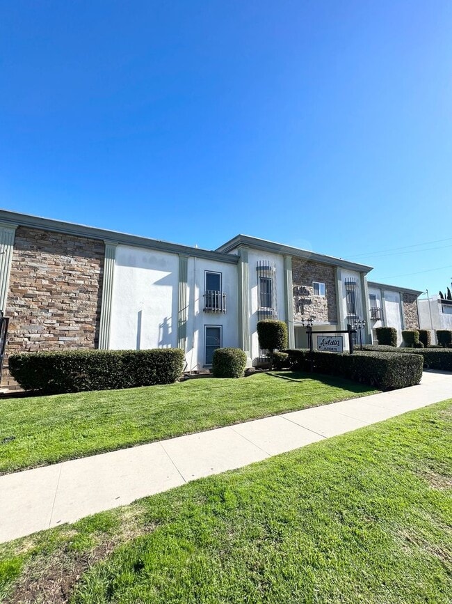 Photo - ANZA 2 (Auldin Arms)