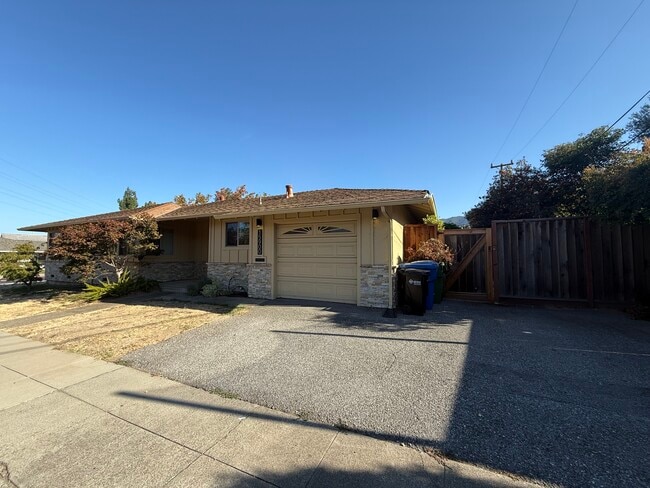 15900 Los Gatos Almaden Rd Unidad Los Gatos Duplex Condo
