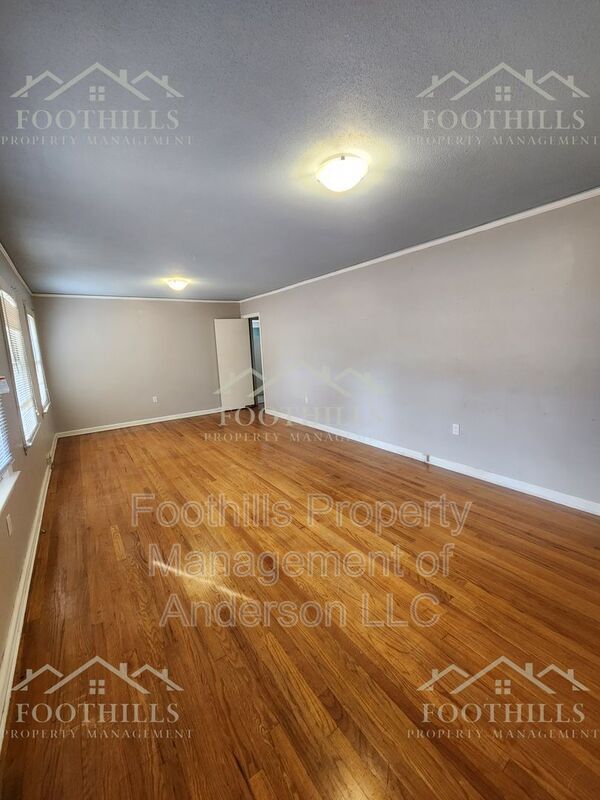 Photo - 2013 Boulevard Heights