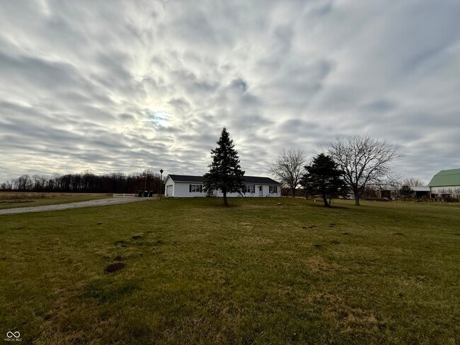 Photo - 2717 W 186th St