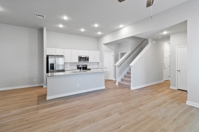 Photo - Stunning 4x2.5 Luxury Duplex in Buda, TX!
