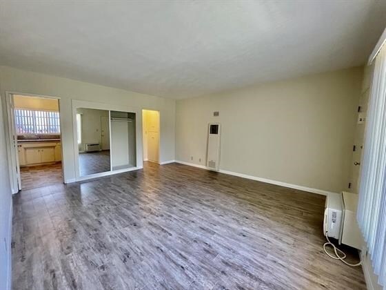 211 North Isabel