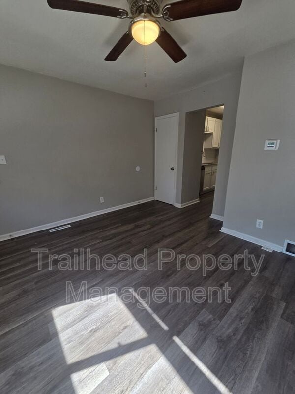Photo - 9416 East 14th St S