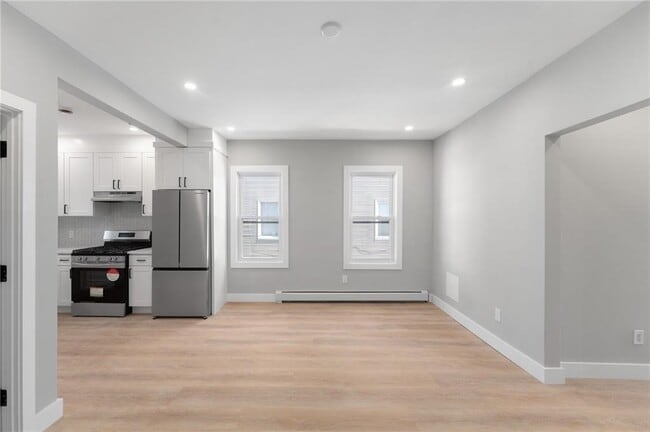 Photo - 735 Broadway Unit 2R