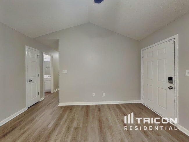 Photo - 1017 Laurel Leaf Rd