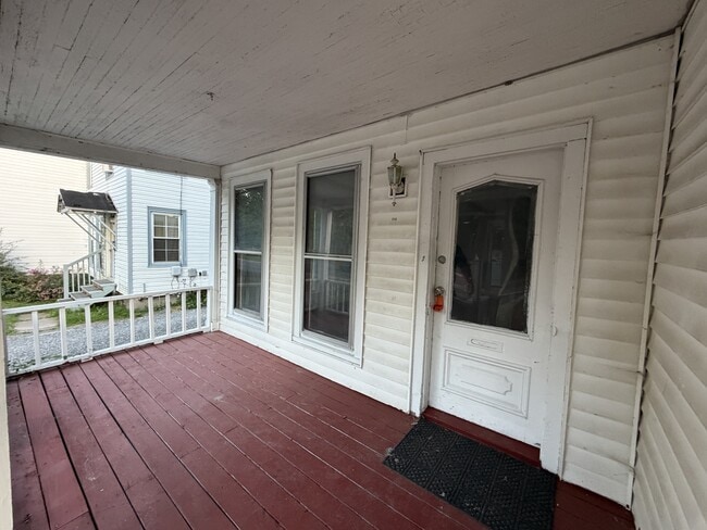 213 Clinton St Unit 213 Clinton