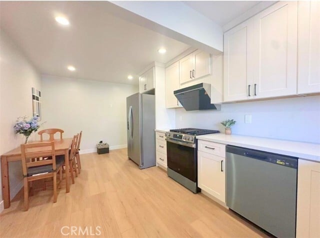 Photo - 637 W Floral Dr House