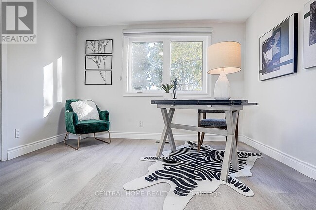 Photo - 19 Valleycrest Ave