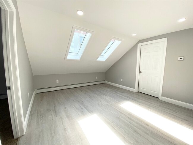 Photo - 286 Kimball St Unit 3