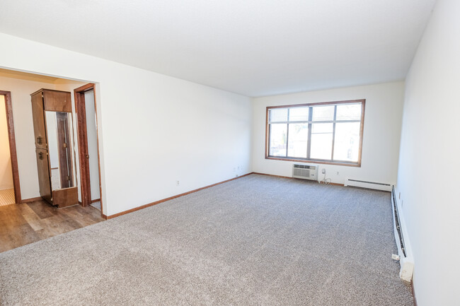 Photo - Mansard Apartments