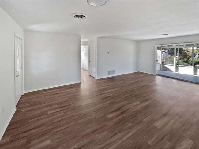 Photo - 7314 Boice St