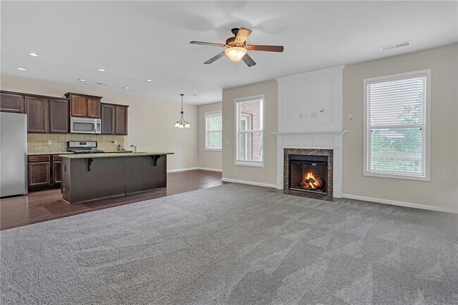 Photo - 568 Garden View Ct