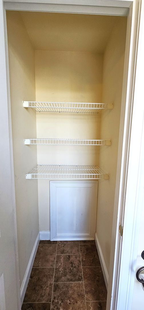 Photo - 51 N Champlain St Unit APT 1