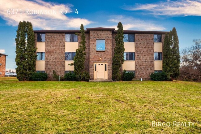 GREAT 1-Bed Apartment in LOCKPORT, NY! - GREAT 1-Bed Apartment in LOCKPORT, NY! Unit 4