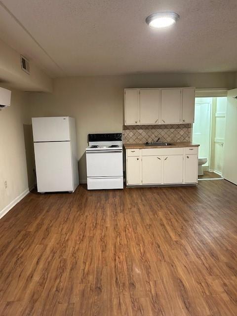 Photo - 4709 Harmon Ave Unit 322